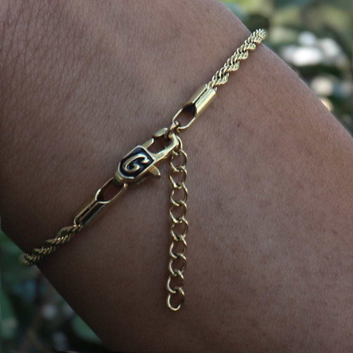Rope Bracelet in Yellow Gold (Adjustable)- 2mm - Image 3