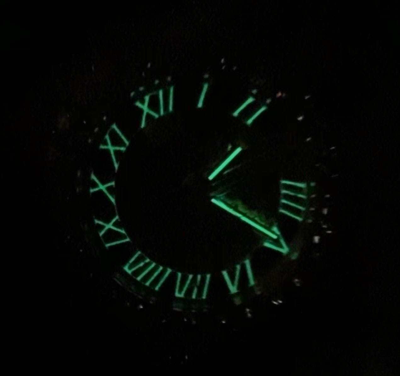 42MM Iced Alpha Era® Luminous Skeleton Gold w/ Rubber Strap - Image 4
