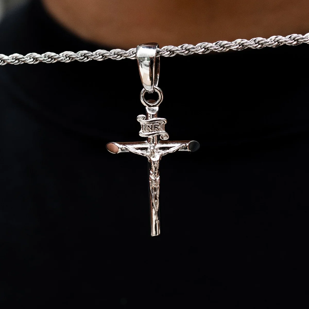 Crucifix Pendant + 2MM Rope Chain Bundle in White Gold