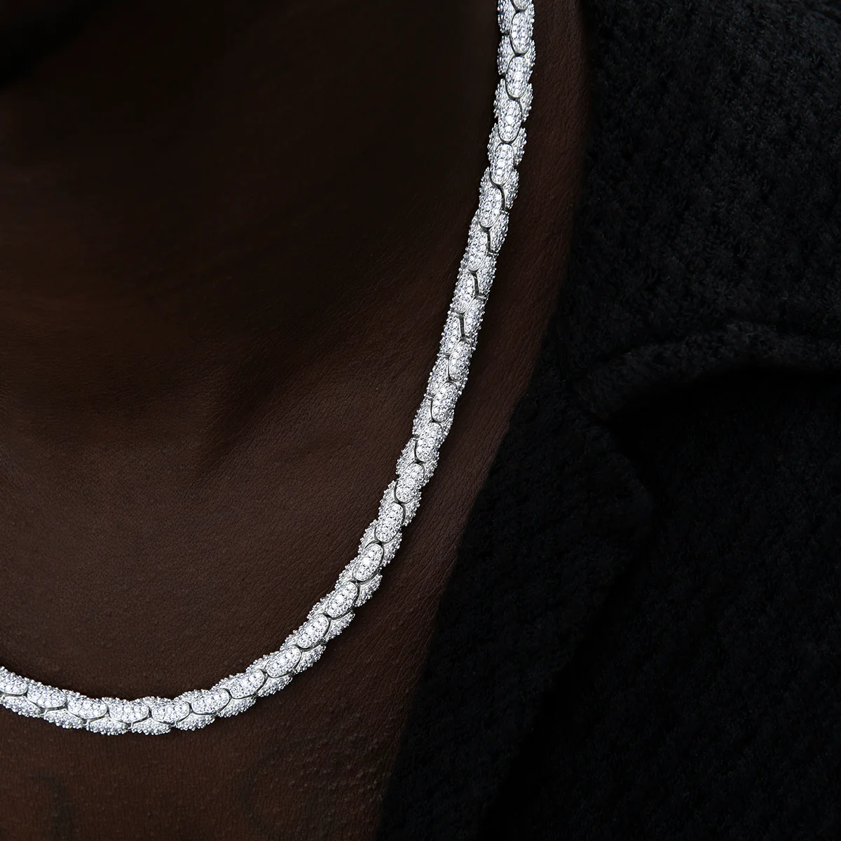Diamond Pave Snake Link Chain in White Gold-6mm - Image 3