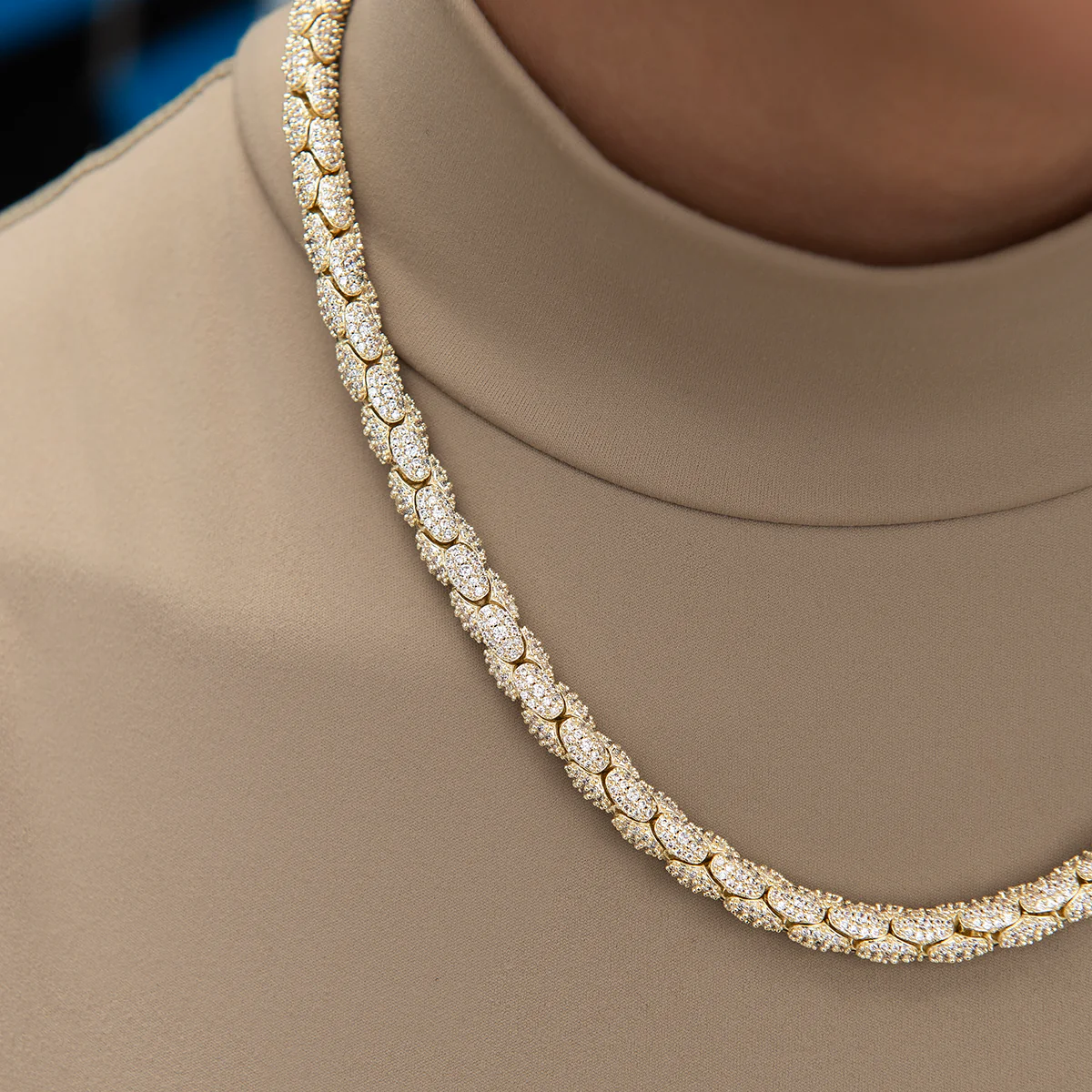 Diamond Pave Snake Link Necklace in Yellow Gold-6mm - Image 3