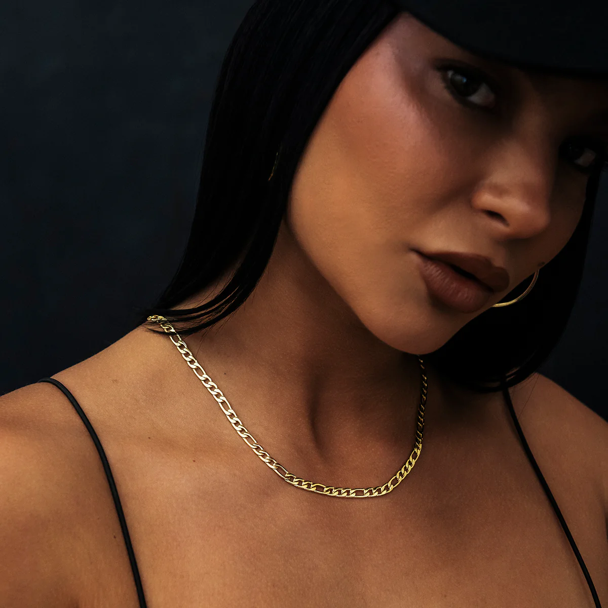Figaro Link Necklace in Yellow Gold - 4mm - Image 9