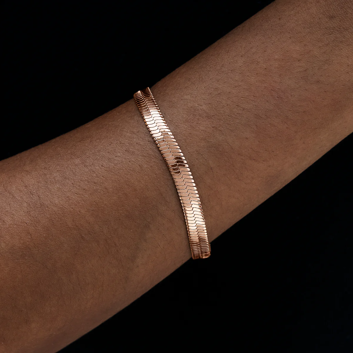 Herringbone Bracelet in Rose Gold - 6mm - Image 2