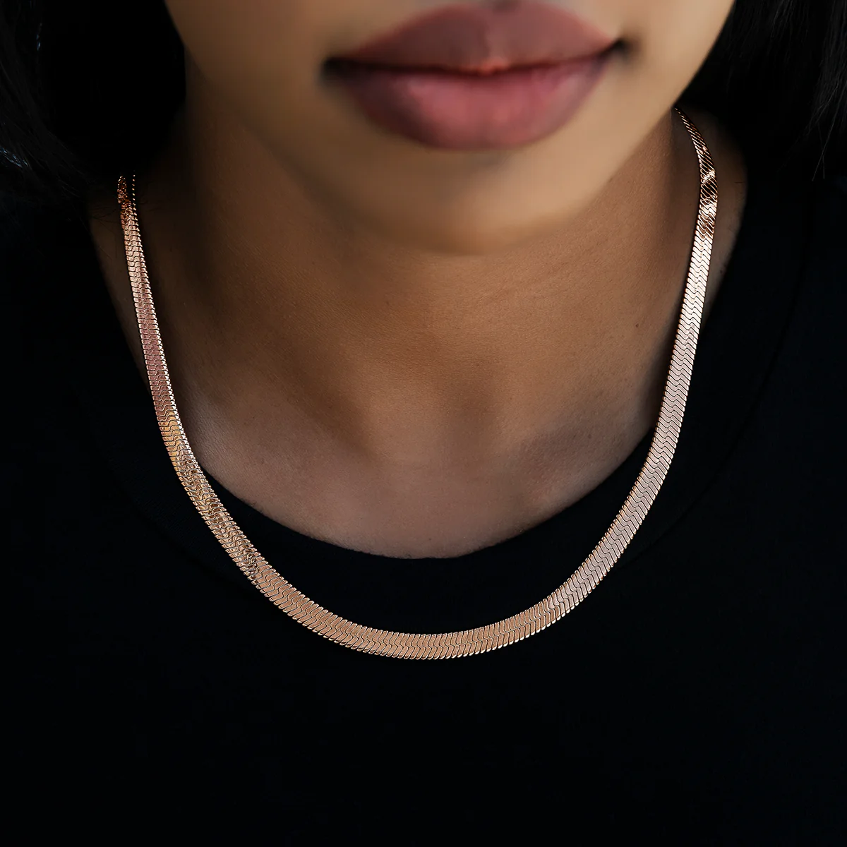 Herringbone Necklace in Rose Gold- 6mm - Image 2