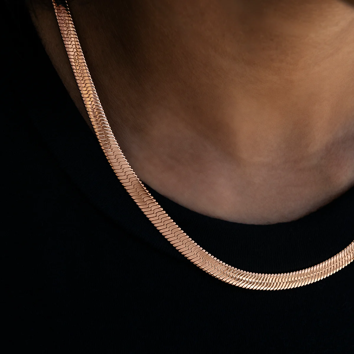 Herringbone Necklace in Rose Gold- 8mm - Image 2