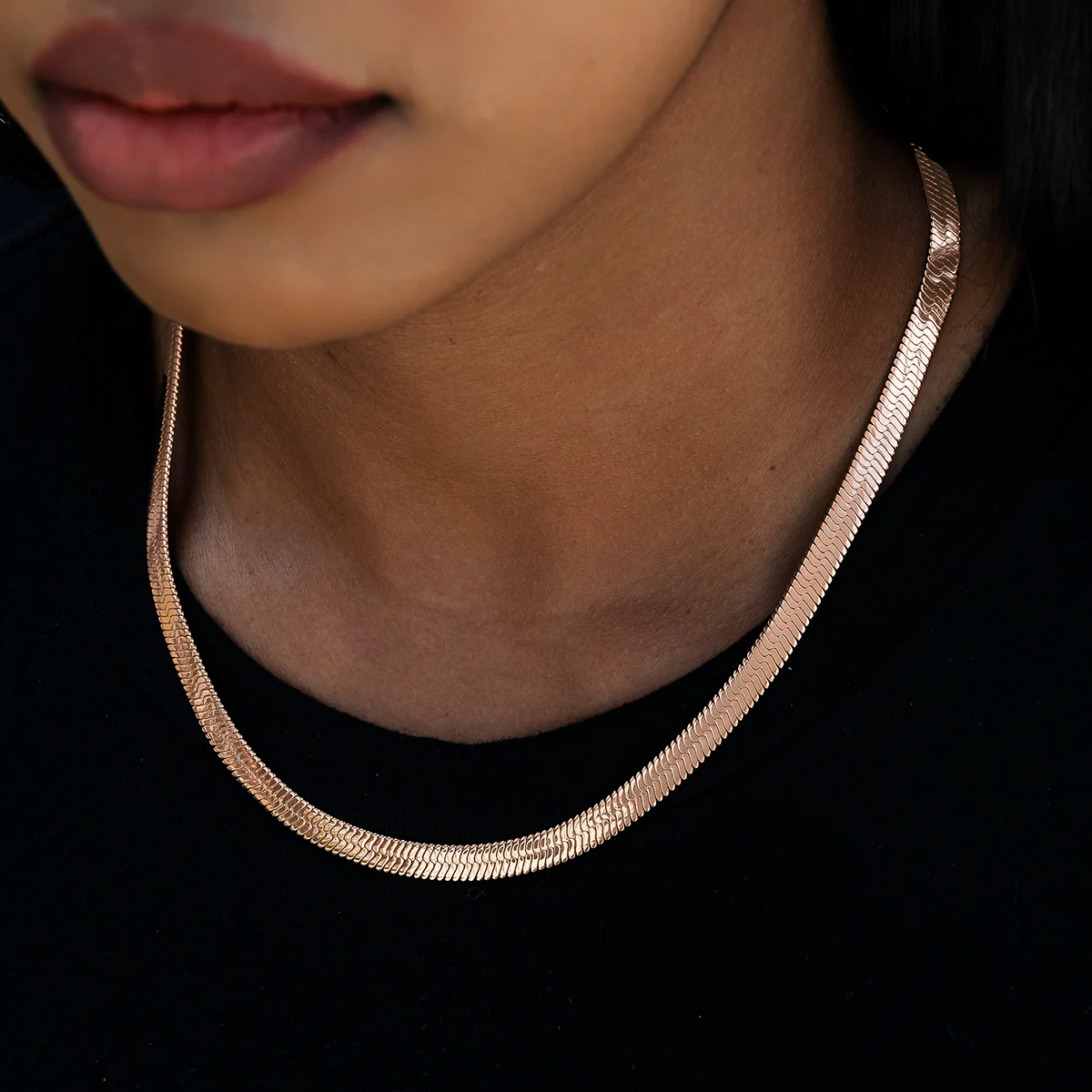 Herringbone Necklace in Rose Gold- 8mm - Image 3
