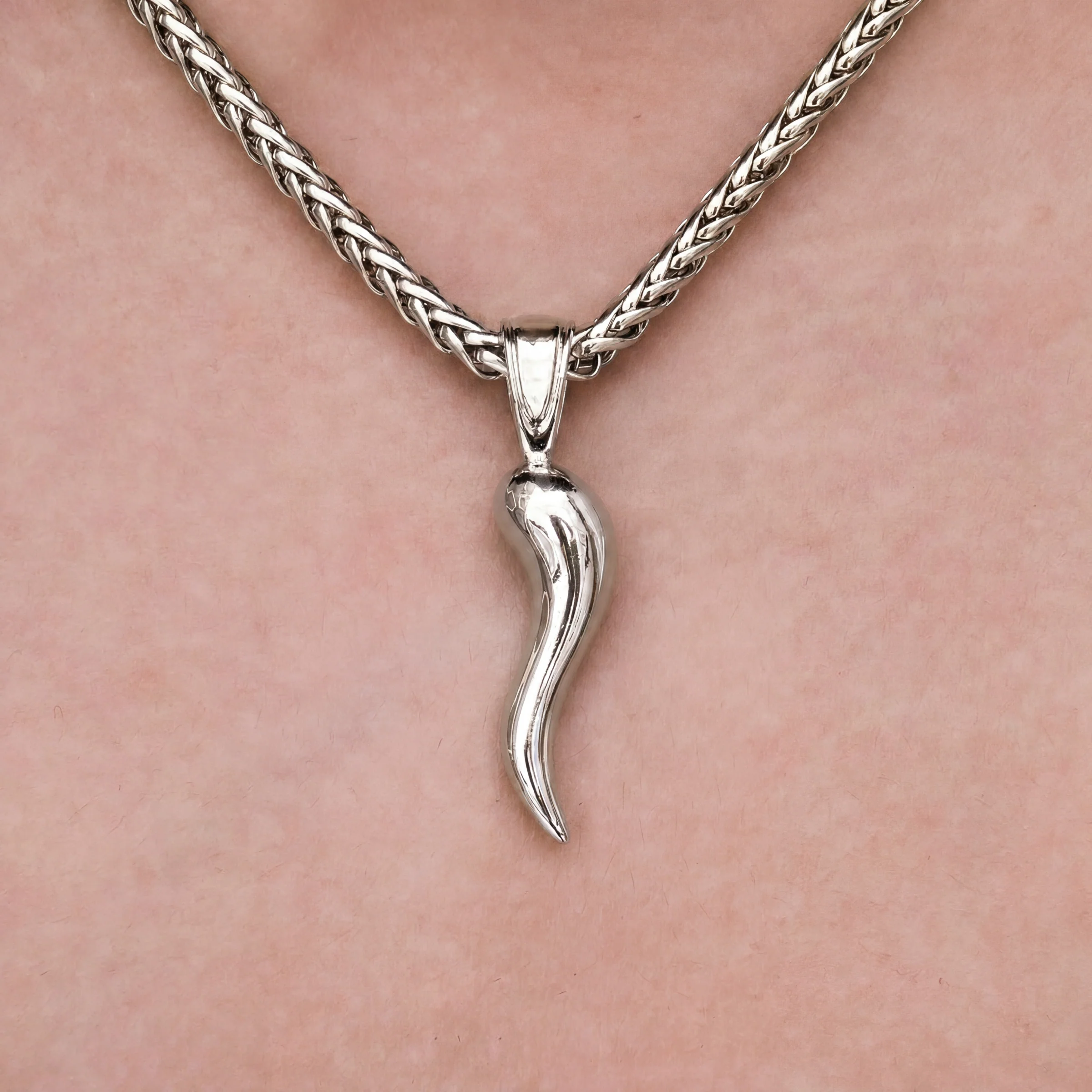Italian Horn Pendant + 4MM Palm Necklace Bundle in White Gold