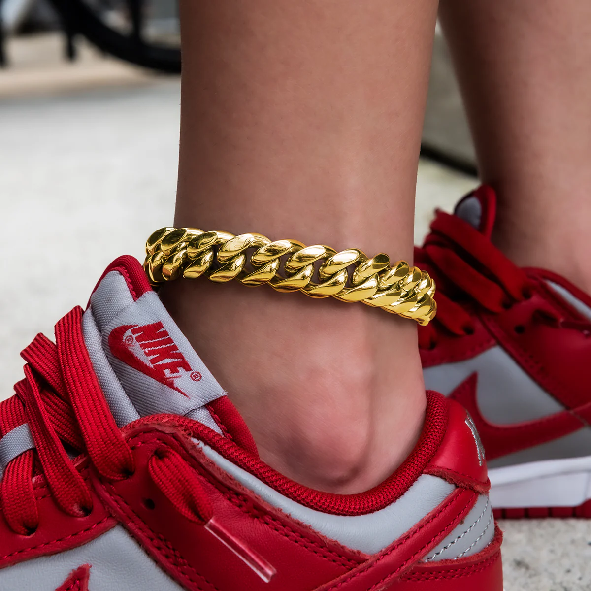 Miami Cuban Anklet in Yellow Gold- 15mm - Image 2