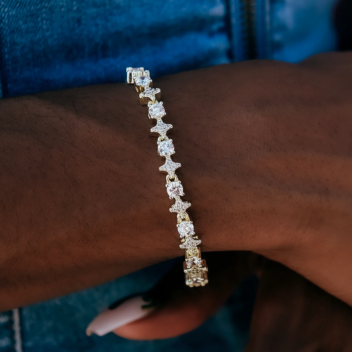 Women's Moissanite Round Stone Star Tennis Bracelet in Yellow Gold Vermeil - 6mm - Image 2
