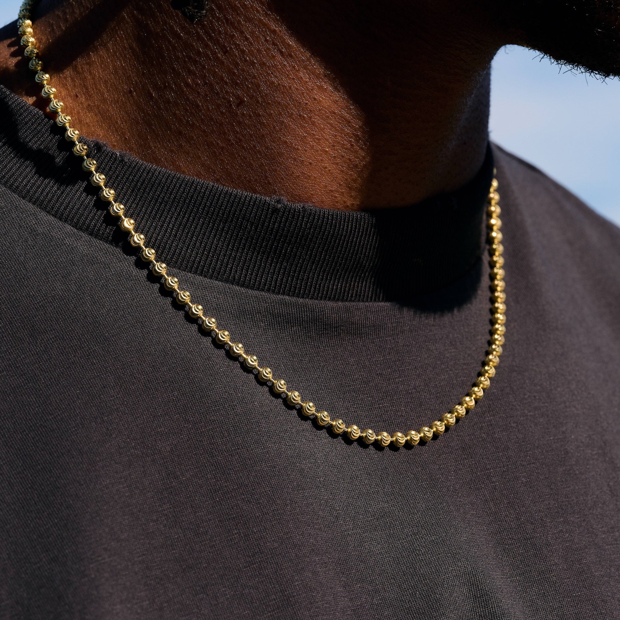 Moon Cut Ball Chain in Solid Gold - 4mm - Image 3