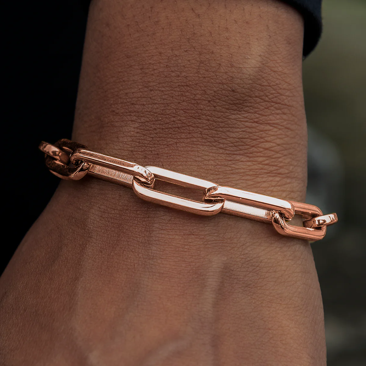 Paper Clip Bracelet in Rose Gold- 8mm - Image 3