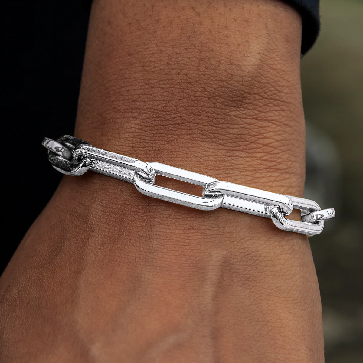 Paper Clip Bracelet in White Gold- 8mm - Image 3