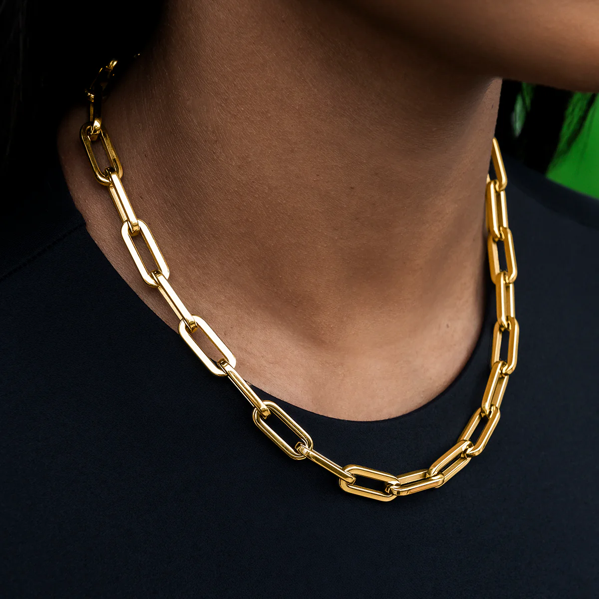Paper Clip Necklace in Yellow Gold- 8mm - Image 2