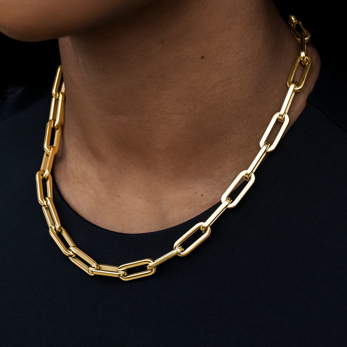 Paper Clip Necklace in Yellow Gold- 8mm - Image 4