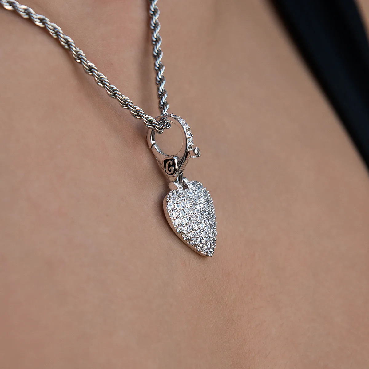 Pave Heart Clip On Charm Pendant in White Gold - Image 3