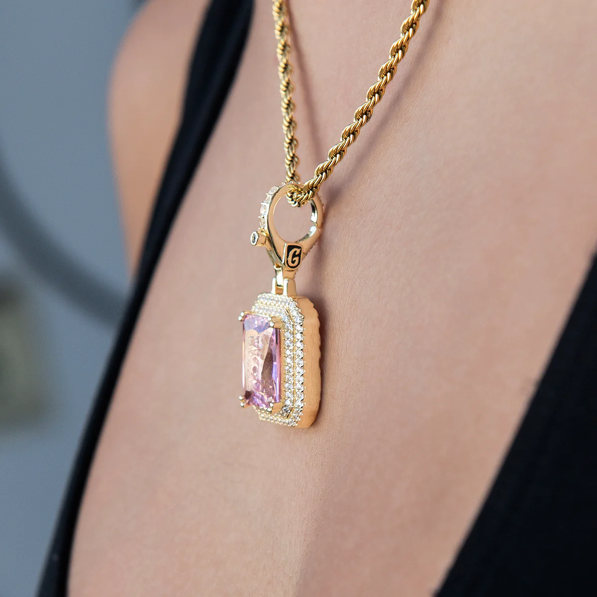 Pink Stone Clip On Charm Pendant in Yellow Gold - Image 3