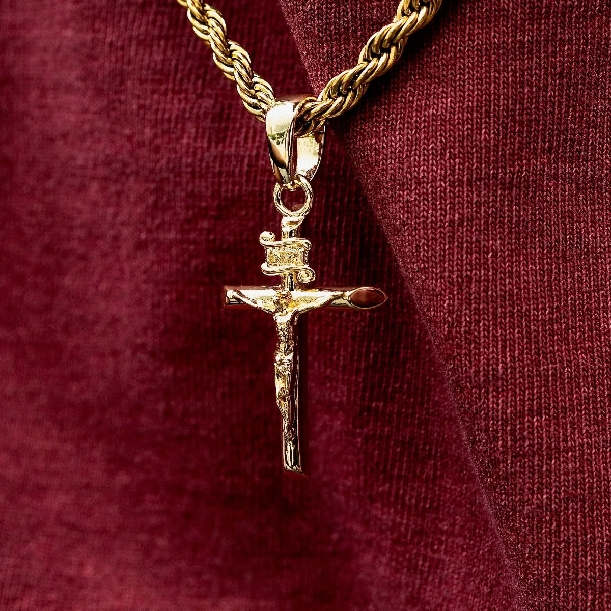 Rope Chain + Crucifix Pendant Bundle in Yellow Gold - 4mm - Image 2
