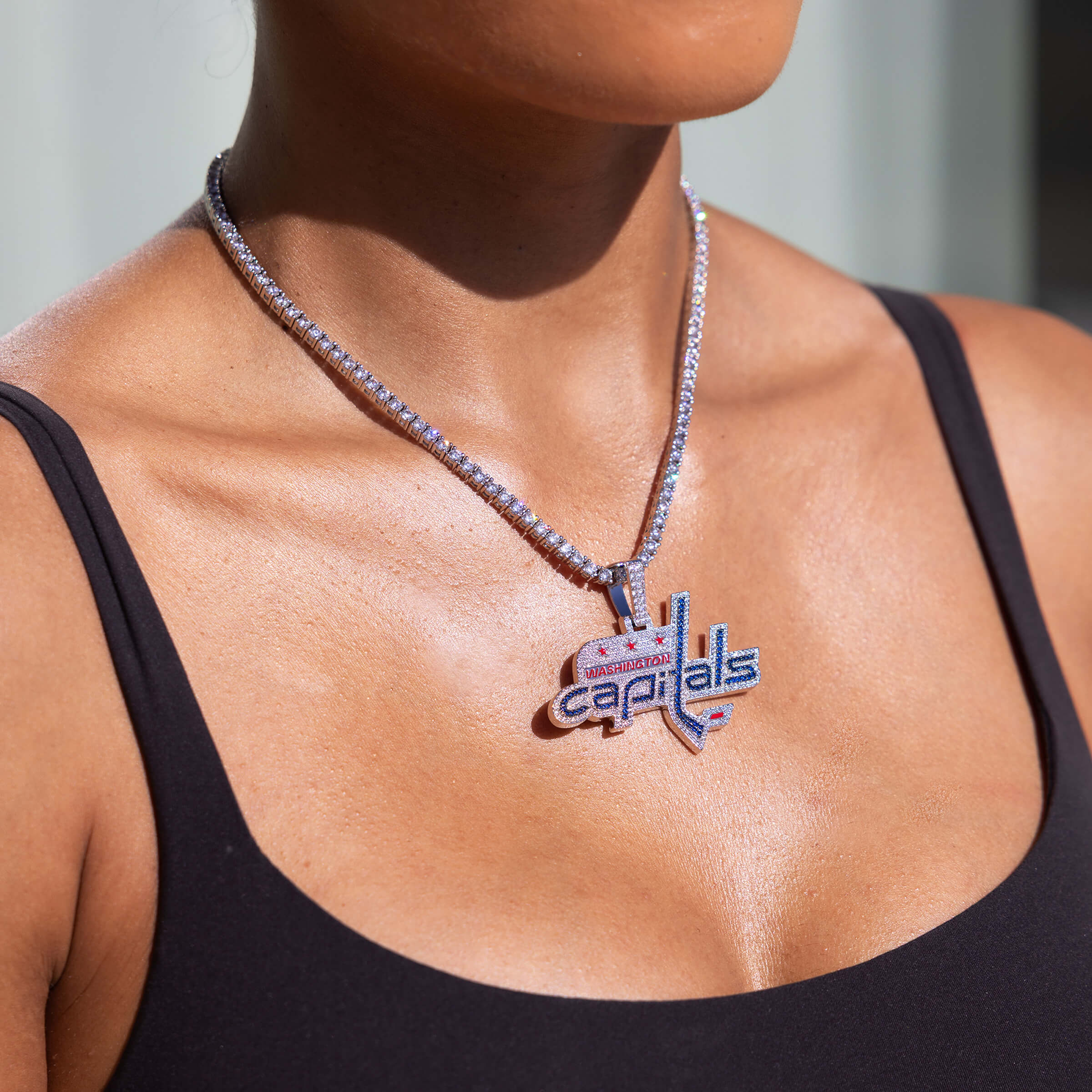 Washington Capitals Official NHL Logo Pendant in White Gold - Image 3